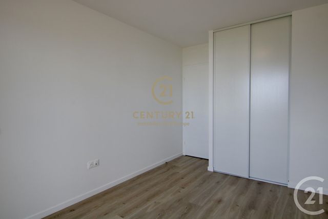 Appartement F4 &agrave; louer - 4 pi&egrave;ces - 83,15 m2 - Chessy - 77 - ILE-DE-FRANCE
