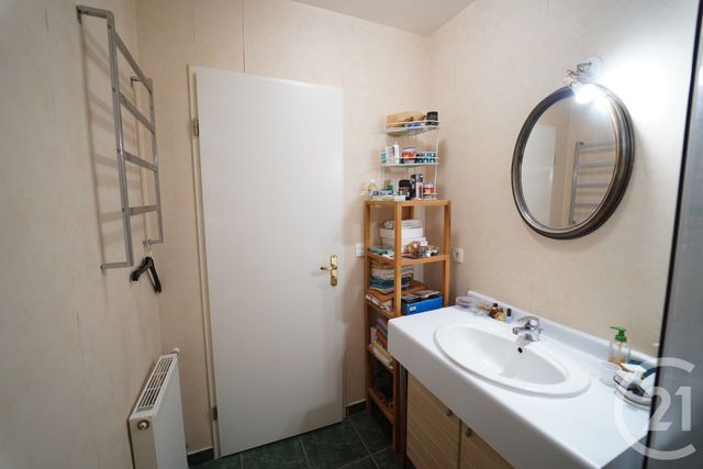 Maison &agrave; louer - 4 pi&egrave;ces - 97,30 m2 - Bailly Romainvilliers - 77 - ILE-DE-FRANCE
