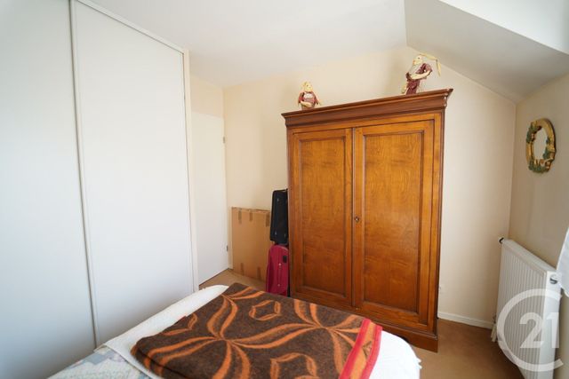 Maison &agrave; louer - 4 pi&egrave;ces - 97,30 m2 - Bailly Romainvilliers - 77 - ILE-DE-FRANCE