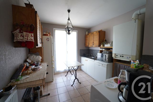 Maison &agrave; louer - 4 pi&egrave;ces - 97,30 m2 - Bailly Romainvilliers - 77 - ILE-DE-FRANCE