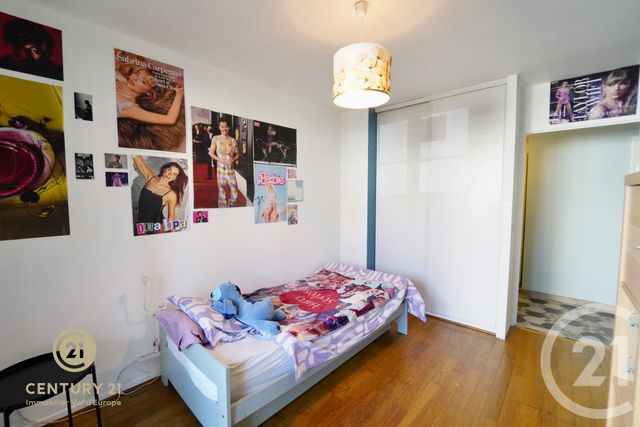 Appartement F3 &agrave; vendre - 3 pi&egrave;ces - 70,25 m2 - Magny Le Hongre - 77 - ILE-DE-FRANCE