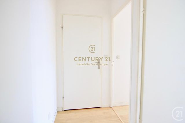 Appartement F3 &agrave; louer - 3 pi&egrave;ces - 63,59 m2 - Serris - 77 - ILE-DE-FRANCE