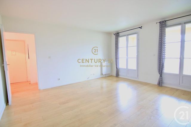 Appartement F3 &agrave; louer - 3 pi&egrave;ces - 63,59 m2 - Serris - 77 - ILE-DE-FRANCE