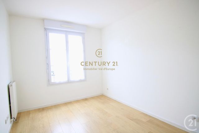 Appartement F3 &agrave; louer - 3 pi&egrave;ces - 63,59 m2 - Serris - 77 - ILE-DE-FRANCE