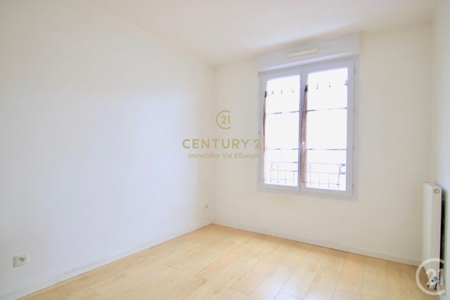 Appartement F3 &agrave; louer - 3 pi&egrave;ces - 63,59 m2 - Serris - 77 - ILE-DE-FRANCE