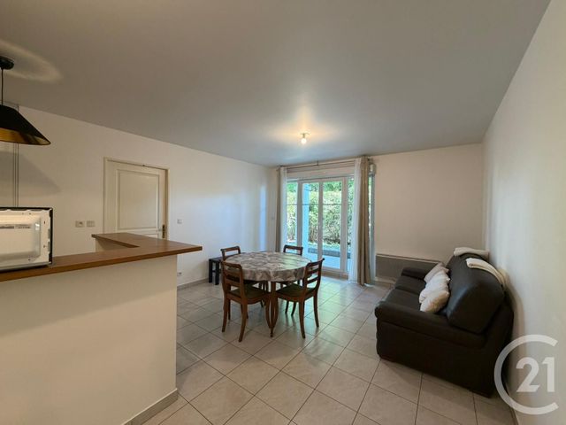 Appartement F2 &agrave; louer - 2 pi&egrave;ces - 37,52 m2 - Montevrain - 77 - ILE-DE-FRANCE
