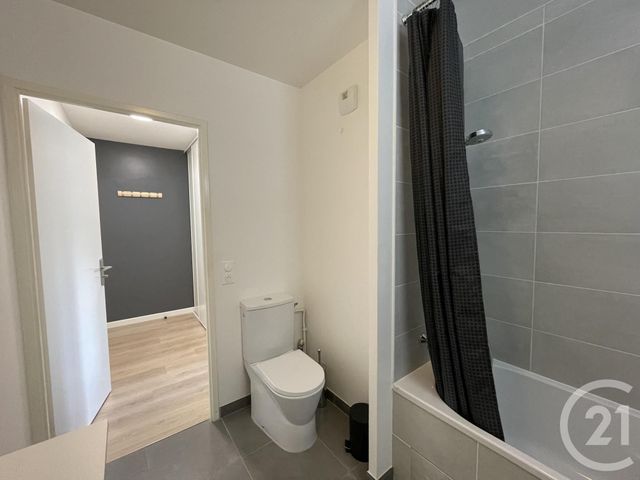 Appartement F2 &agrave; louer - 2 pi&egrave;ces - 42,19 m2 - Villeneuve St Denis - 77 - ILE-DE-FRANCE