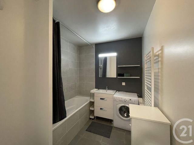 Appartement F2 &agrave; louer - 2 pi&egrave;ces - 42,19 m2 - Villeneuve St Denis - 77 - ILE-DE-FRANCE