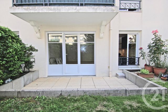 Appartement F3 &agrave; louer - 3 pi&egrave;ces - 67,07 m2 - Bussy St Georges - 77 - ILE-DE-FRANCE