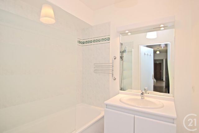 Appartement F3 &agrave; louer - 3 pi&egrave;ces - 67,07 m2 - Bussy St Georges - 77 - ILE-DE-FRANCE