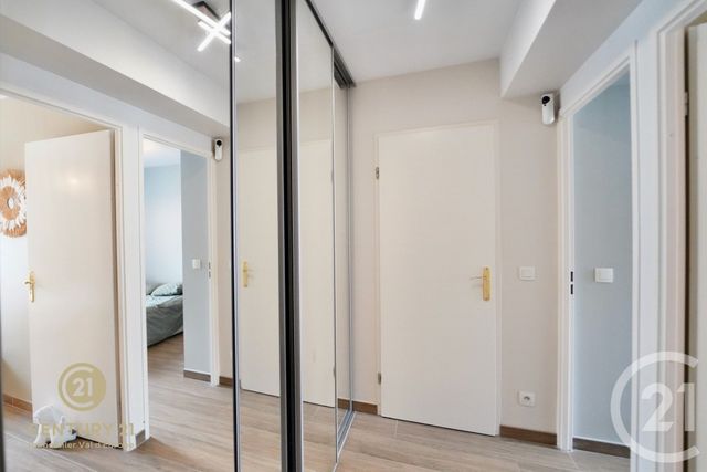 Appartement F3 &agrave; vendre - 3 pi&egrave;ces - 59,83 m2 - Chessy - 77 - ILE-DE-FRANCE
