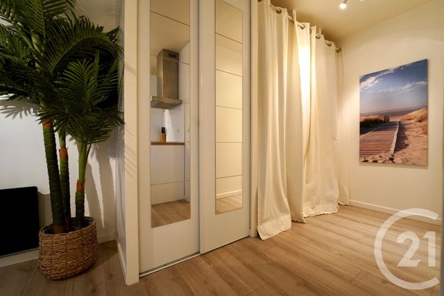 Appartement Studio &agrave; louer - 1 pi&egrave;ce - 35,03 m2 - Serris - 77 - ILE-DE-FRANCE