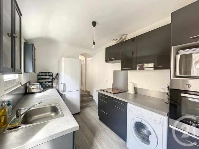 Appartement F3 à vendre - 3 pièces - 69,53 m2 - Montereau Fault Yonne - 77 - ILE-DE-FRANCE