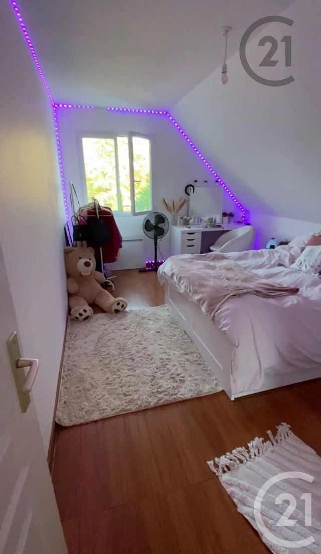 Maison &agrave; louer - 4 pi&egrave;ces - 106,62 m2 - Chatenay Sur Seine - 77 - ILE-DE-FRANCE