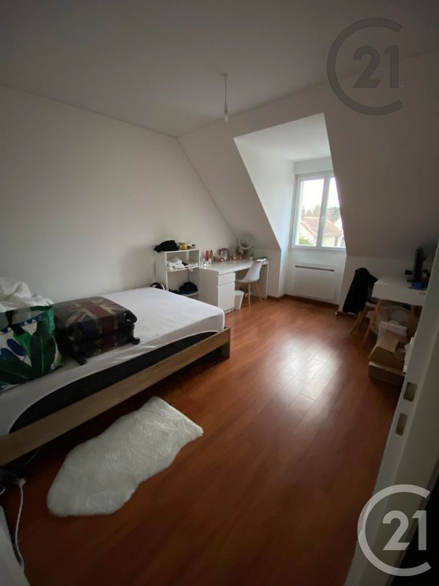 Maison &agrave; louer - 4 pi&egrave;ces - 106,62 m2 - Chatenay Sur Seine - 77 - ILE-DE-FRANCE