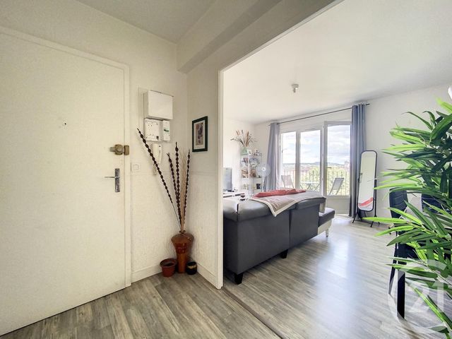 Appartement T2 à vendre - 2 pièces - 45,30 m2 - Montereau Fault Yonne - 77 - ILE-DE-FRANCE