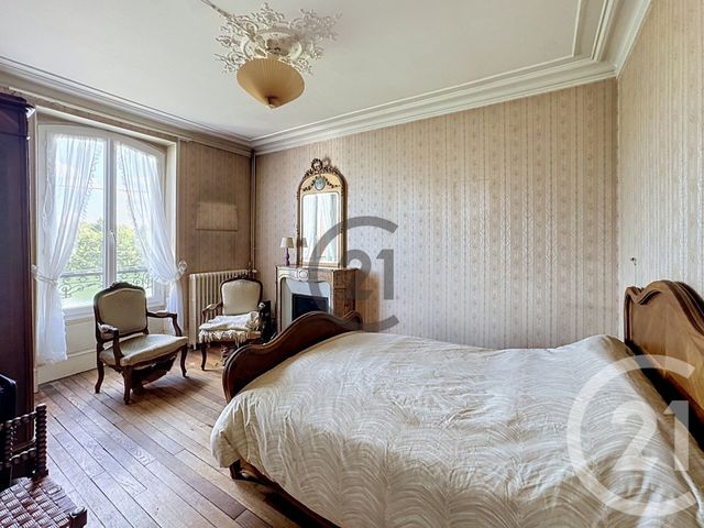 Maison &agrave; vendre - 9 pi&egrave;ces - 140 m2 - Montereau Fault Yonne - 77 - ILE-DE-FRANCE