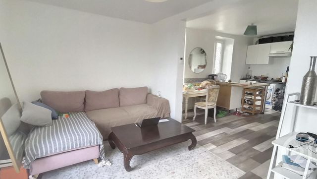 Appartement Duplex à louer - 3 pièces - 51,17 m2 - Montereau Fault Yonne - 77 - ILE-DE-FRANCE