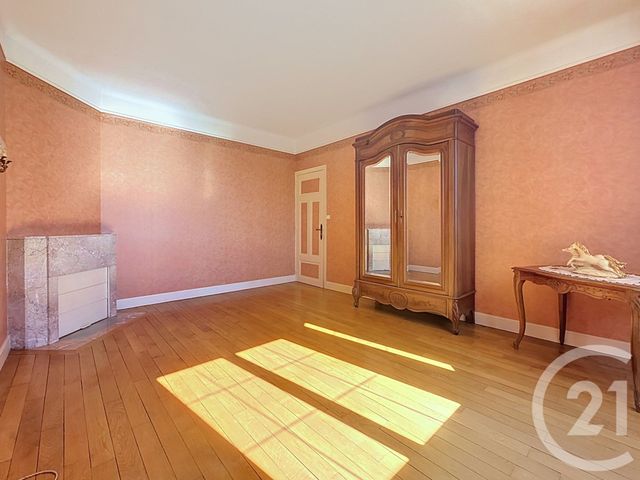 Maison &agrave; vendre - 7 pi&egrave;ces - 160,96 m2 - Montereau Fault Yonne - 77 - ILE-DE-FRANCE