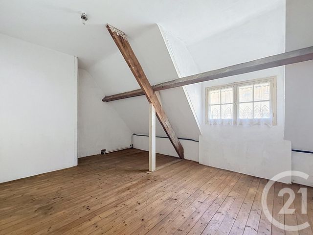 Maison &agrave; vendre - 7 pi&egrave;ces - 160,96 m2 - Montereau Fault Yonne - 77 - ILE-DE-FRANCE