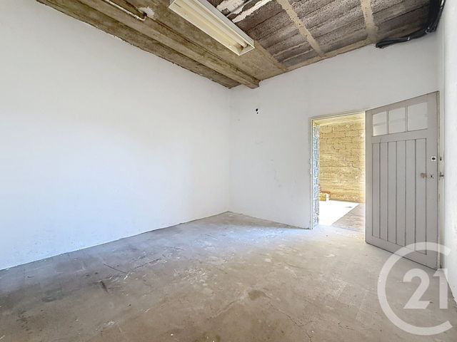 Maison &agrave; vendre - 7 pi&egrave;ces - 160,96 m2 - Montereau Fault Yonne - 77 - ILE-DE-FRANCE