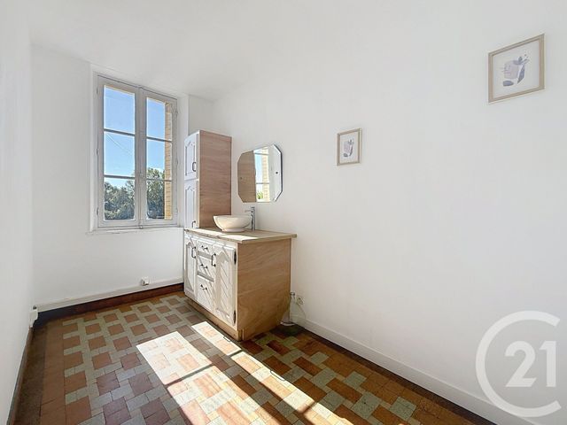 Maison &agrave; vendre - 7 pi&egrave;ces - 160,96 m2 - Montereau Fault Yonne - 77 - ILE-DE-FRANCE