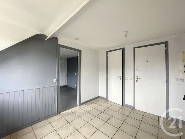 Immeuble &agrave; vendre - 89 m2 - Montereau Fault Yonne - 77 - ILE-DE-FRANCE