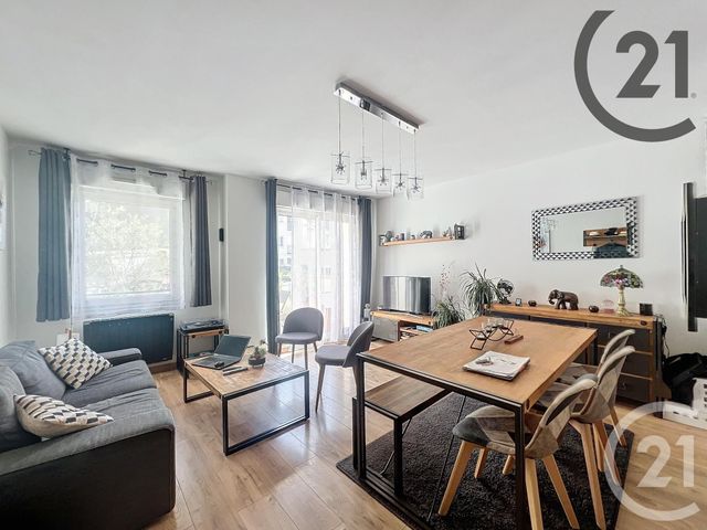 Appartement F2 à vendre - 2 pièces - 53 m2 - Montereau Fault Yonne - 77 - ILE-DE-FRANCE