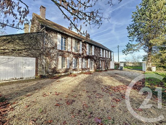 Maison à vendre - 6 pièces - 193,53 m2 - Laval En Brie - 77 - ILE-DE-FRANCE