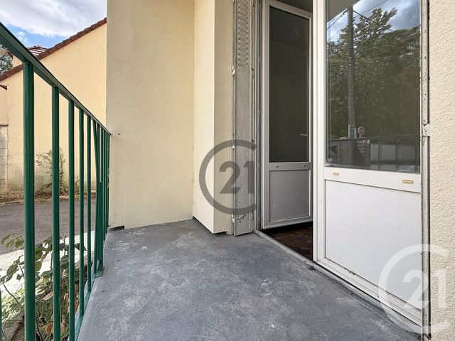 Appartement &agrave; louer - 2 pi&egrave;ces - 49,05 m2 - Varennes Sur Seine - 77 - ILE-DE-FRANCE