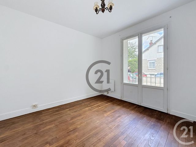 Appartement &agrave; louer - 2 pi&egrave;ces - 49,05 m2 - Varennes Sur Seine - 77 - ILE-DE-FRANCE