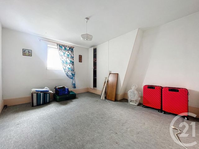 Maison à vendre - 7 pièces - 177,21 m2 - Villeneuve La Guyard - 89 - BOURGOGNE