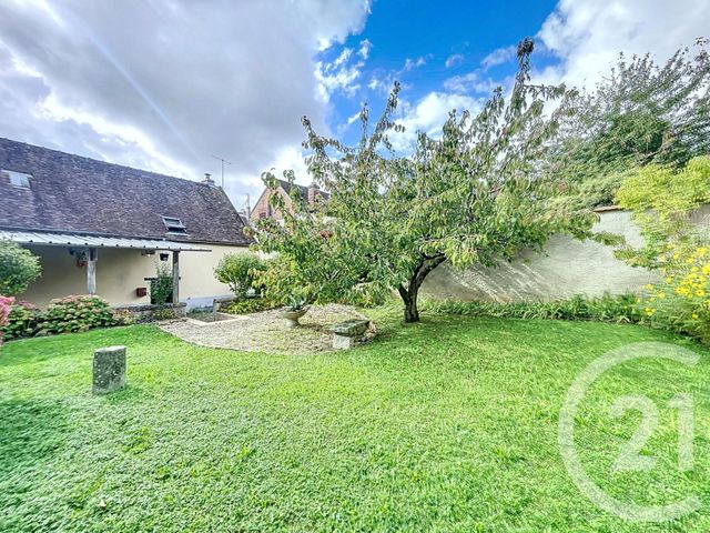 Maison à vendre - 7 pièces - 177,21 m2 - Villeneuve La Guyard - 89 - BOURGOGNE