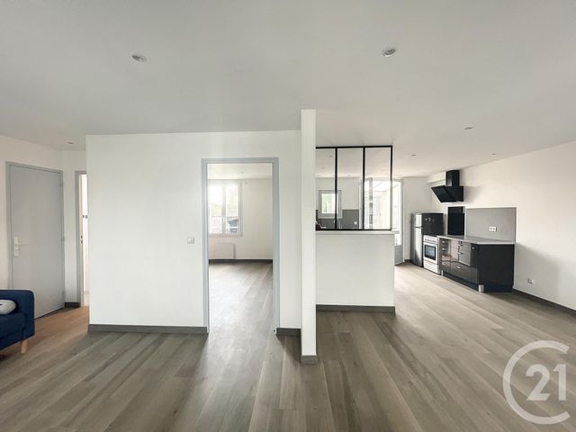 Appartement F3 &agrave; louer - 2 pi&egrave;ces - 63 m2 - Montereau Fault Yonne - 77 - ILE-DE-FRANCE