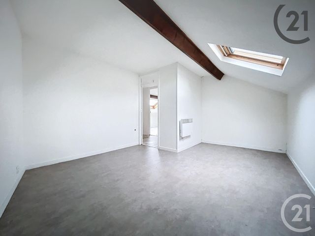 Immeuble &agrave; vendre - 230 m2 - Montereau Fault Yonne - 77 - ILE-DE-FRANCE
