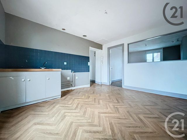 Immeuble &agrave; vendre - 230 m2 - Montereau Fault Yonne - 77 - ILE-DE-FRANCE