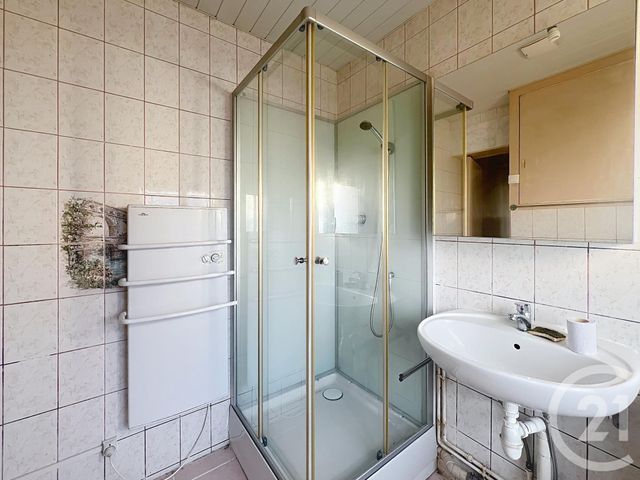 Appartement F2 bis à vendre - 2 pièces - 43,73 m2 - Montereau Fault Yonne - 77 - ILE-DE-FRANCE