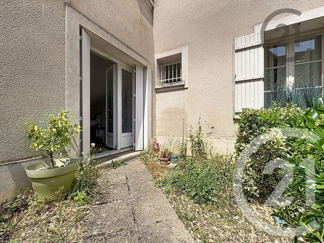 Appartement F1 &agrave; vendre - 1 pi&egrave;ce - 25,04 m2 - Montereau Fault Yonne - 77 - ILE-DE-FRANCE