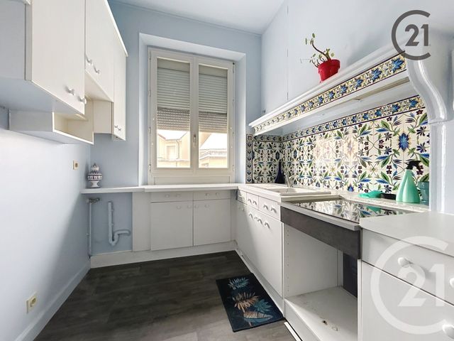 Appartement F3 &agrave; vendre - 3 pi&egrave;ces - 74 m2 - Montereau Fault Yonne - 77 - ILE-DE-FRANCE