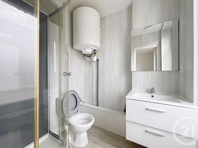 Appartement F2 &agrave; vendre - 2 pi&egrave;ces - 32,77 m2 - Montereau Fault Yonne - 77 - ILE-DE-FRANCE