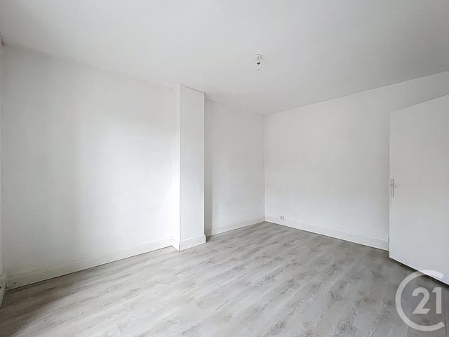 Appartement F2 &agrave; vendre - 2 pi&egrave;ces - 32,77 m2 - Montereau Fault Yonne - 77 - ILE-DE-FRANCE