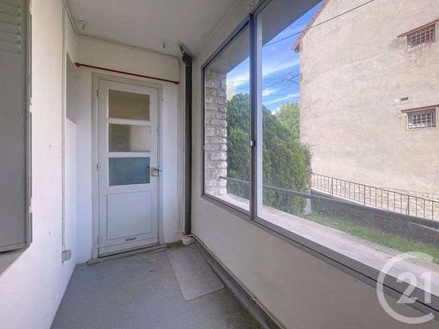 Appartement F3 &agrave; vendre - 3 pi&egrave;ces - 65,18 m2 - Montereau Fault Yonne - 77 - ILE-DE-FRANCE