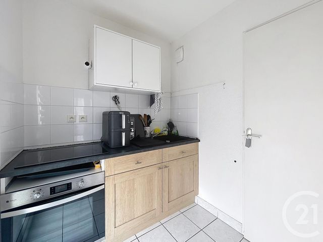 Appartement F2 bis à vendre - 3 pièces - 51,88 m2 - Montereau Fault Yonne - 77 - ILE-DE-FRANCE