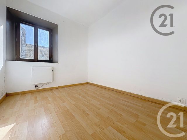 Appartement F2 bis &agrave; vendre - 3 pi&egrave;ces - 54,27 m2 - Montereau Fault Yonne - 77 - ILE-DE-FRANCE