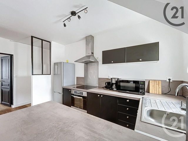 Appartement F3 &agrave; louer - 3 pi&egrave;ces - 56,60 m2 - Montereau Fault Yonne - 77 - ILE-DE-FRANCE