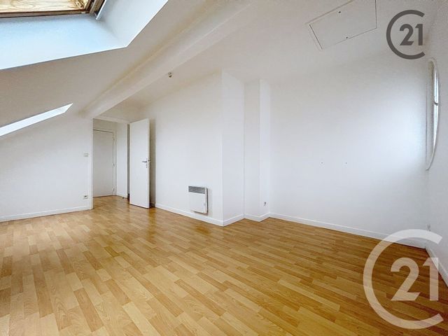 Maison &agrave; vendre - 4 pi&egrave;ces - 89,15 m2 - Montereau Fault Yonne - 77 - ILE-DE-FRANCE