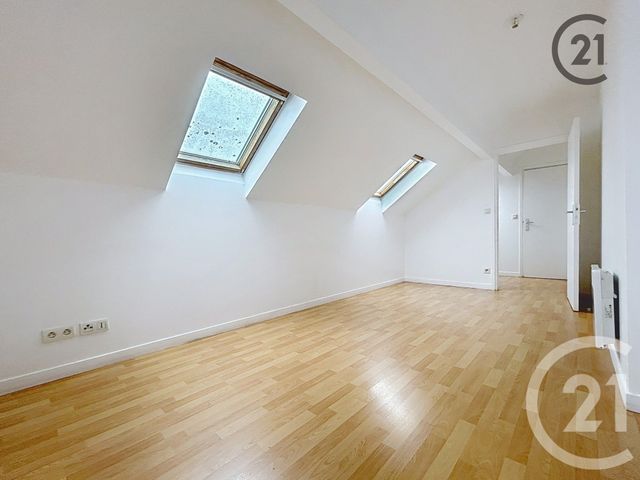 Maison &agrave; vendre - 4 pi&egrave;ces - 89,15 m2 - Montereau Fault Yonne - 77 - ILE-DE-FRANCE