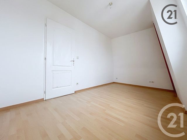 Appartement F3 &agrave; vendre - 3 pi&egrave;ces - 63,31 m2 - Montereau Fault Yonne - 77 - ILE-DE-FRANCE