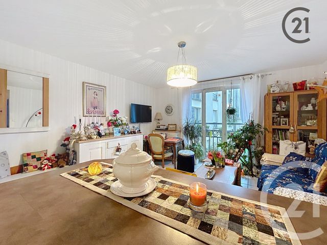 Appartement F2 à vendre - 2 pièces - 41,33 m2 - Montereau Fault Yonne - 77 - ILE-DE-FRANCE