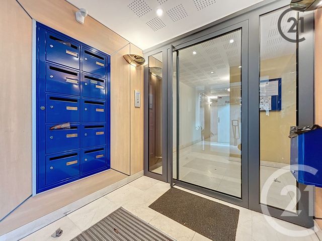 Appartement F2 à vendre - 2 pièces - 41,33 m2 - Montereau Fault Yonne - 77 - ILE-DE-FRANCE